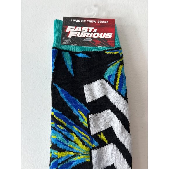 Racing Car Theme Socks Mens 6–13 Black Blue White Speed Stripe Crew NWT - Picture 3 of 5